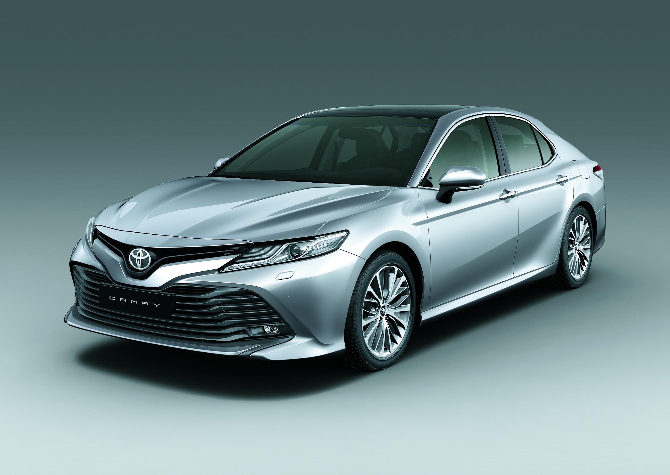 Toyota Camry 2021: tudo sobre o sedã premium japonês