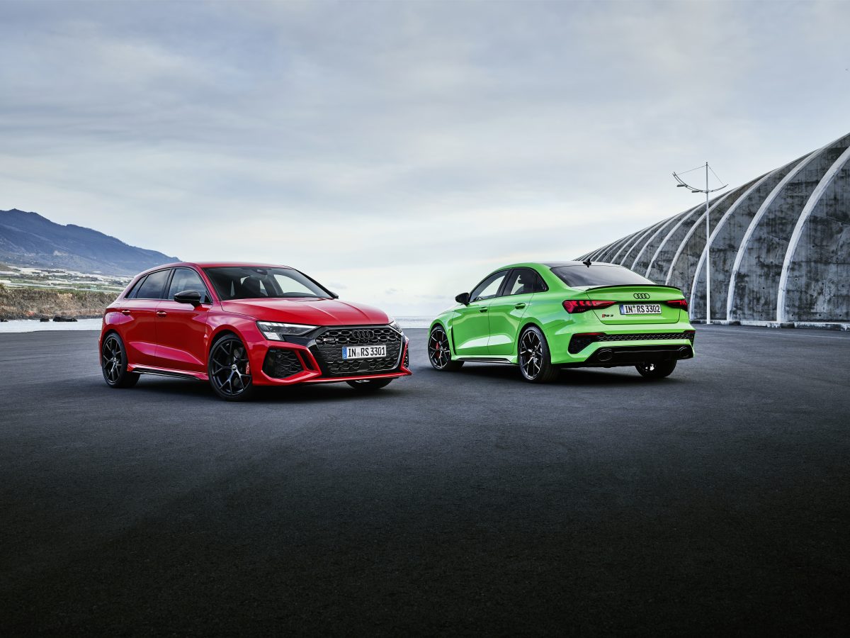 Novo Audi RS3 estreia com motor 2.5 turbo e modo drift; confira os detalhes