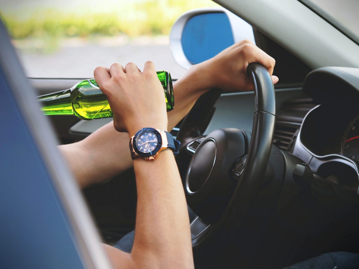 Seguros cobrem danos se motorista estiver alcoolizado? Descubra