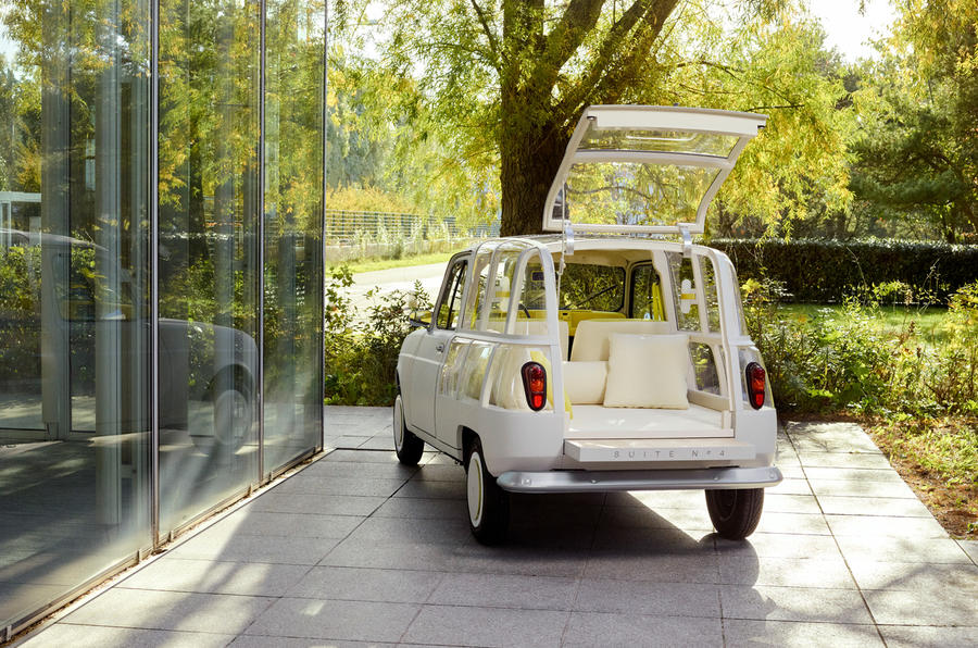 conheça o carro hotel da Renault Suíte N° 4