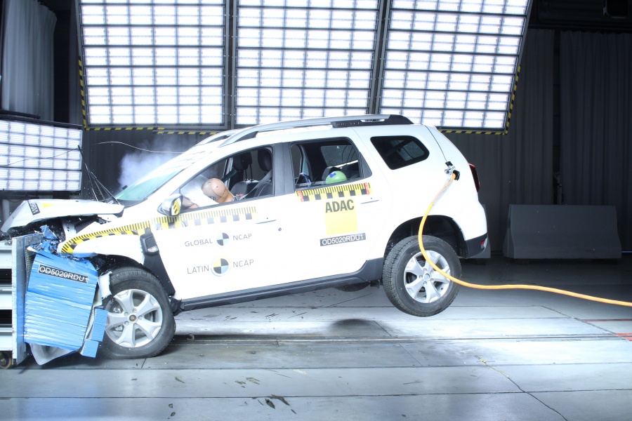 Renault Duster zera no Latin NCAP