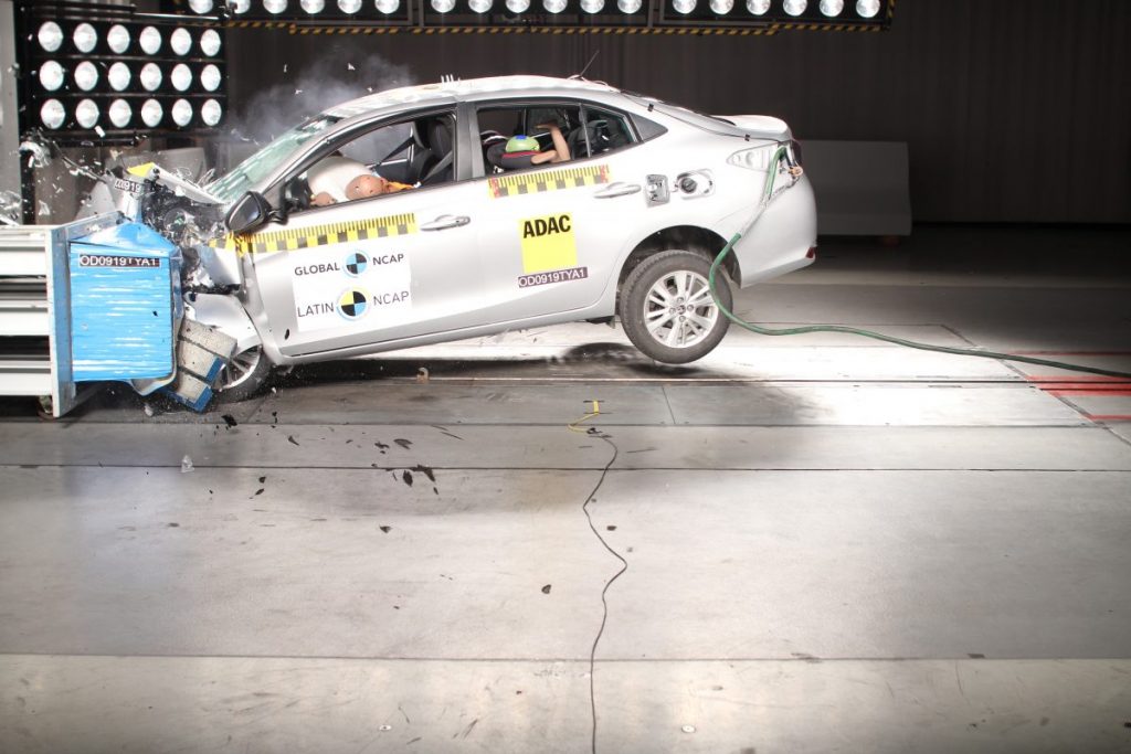 Toyota Yaris leva 1 estrela no Latin NCAP