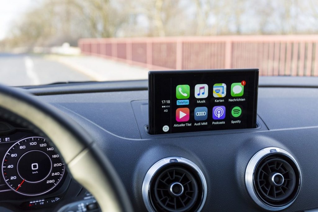 Como configurar o CarPlay do carro