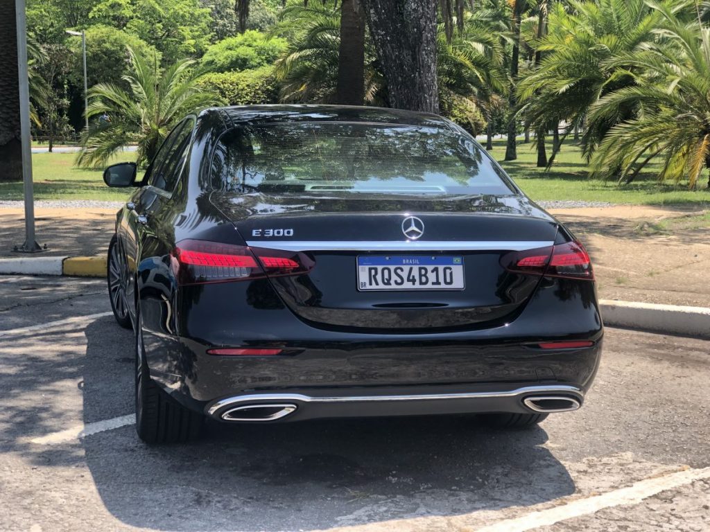 Conheça o Mercedes-Benz Classe E 300 Exclusive