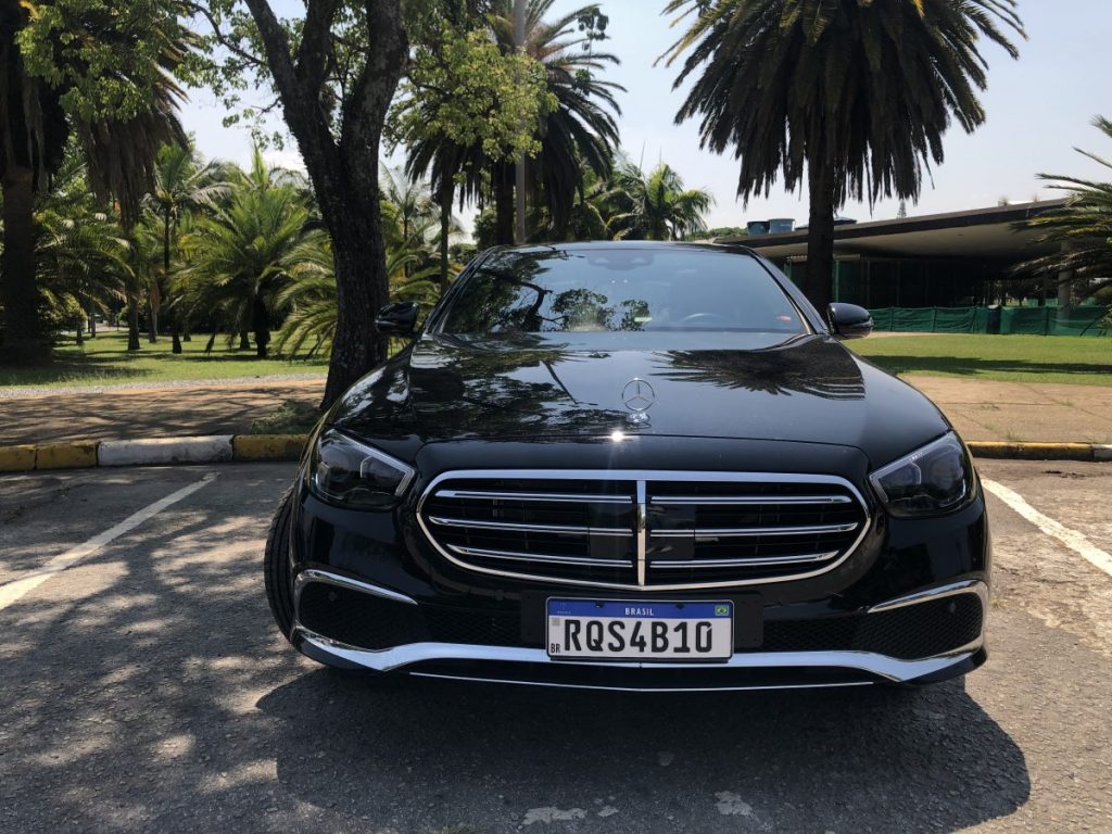 Conheça o Mercedes-Benz Classe E 300 Exclusive