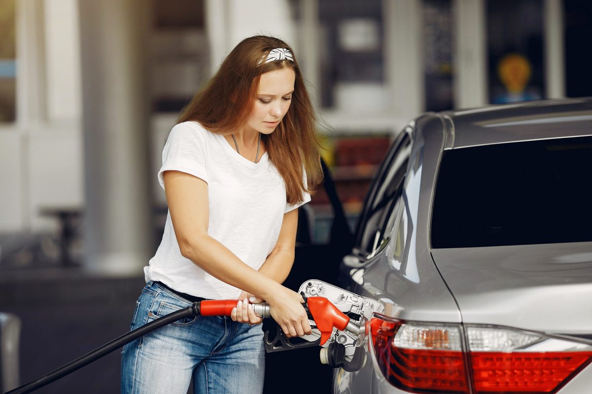 Preço da gasolina: combustível tem alta de 12% em outubro, aponta IPTL