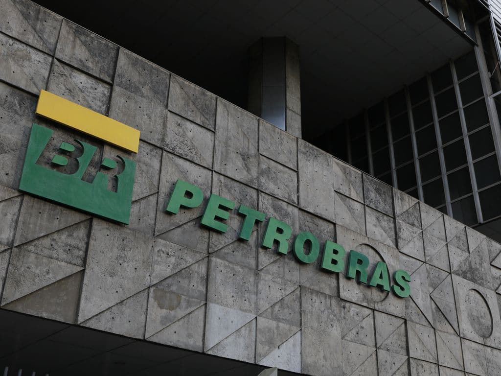 Reajuste de combustíveis: Petrobras declara que não antecipa decisões; veja