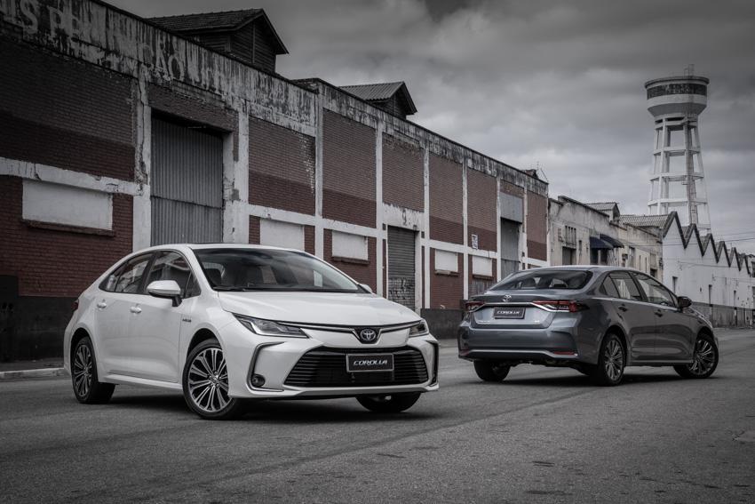 Toyota Corolla é o carro usado mais procurado na OLX em 2021