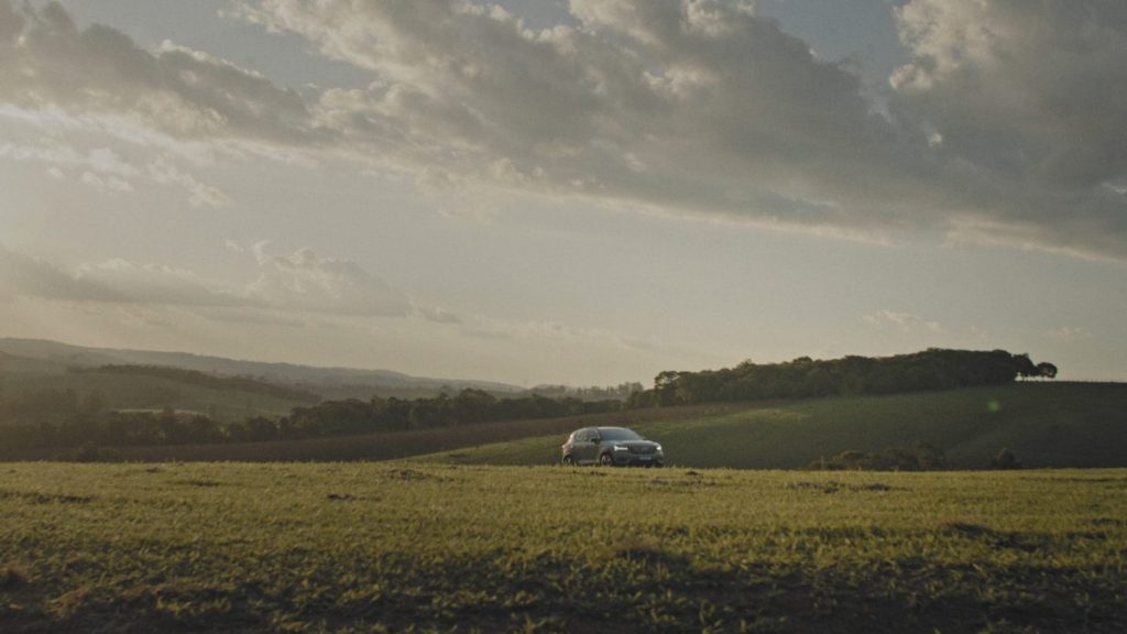 Confira os mitos e verdades dos carros elétricos com a Volvo Cars