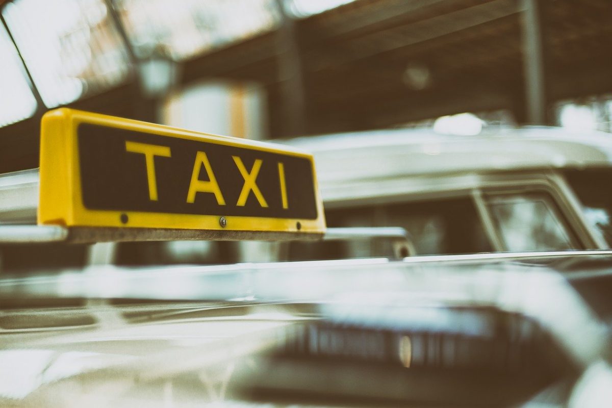 Isenção do IPI para taxistas e PcD's é sancionada