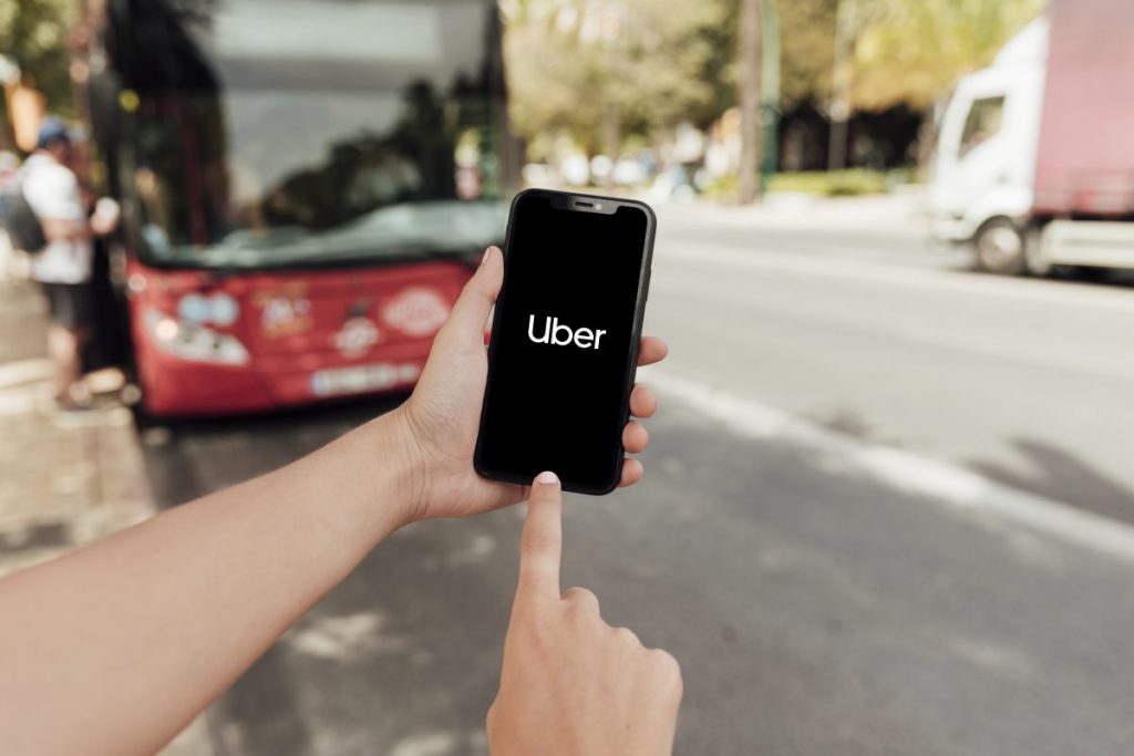 Uber em 2022: reclamações de cancelamento de viagem continuam