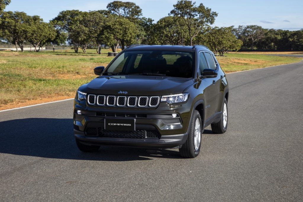 Confira o comparativo entre o Jeep Compass Sport e o Hyundai Creta Ultimate