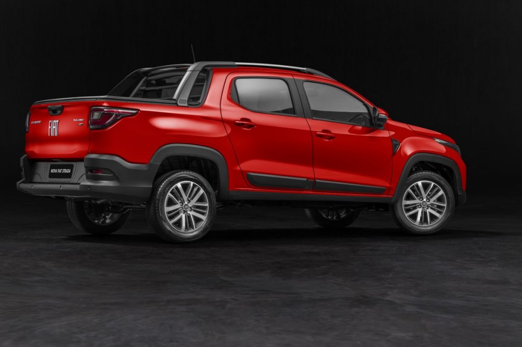 Fiat Strada perde cabine dupla na versão de entrada, veja