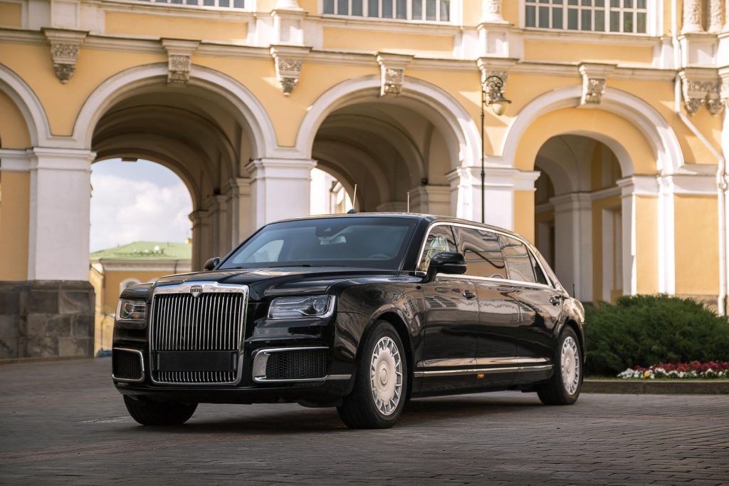 Conheça os detalhes do carro do presidente da Rússia, Vladimir Putin