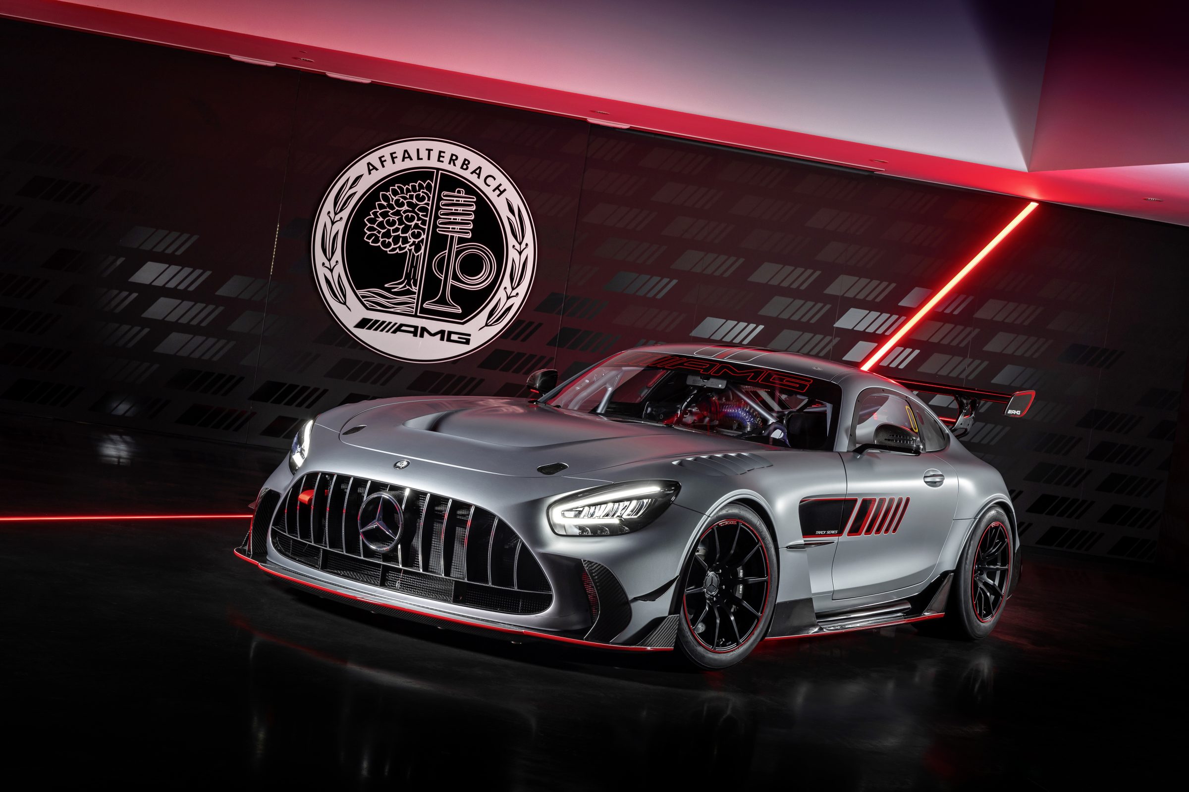 novo Mercedes-AMG GT Track Series