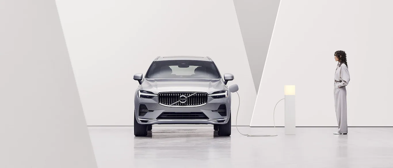 Volvo XC60 e XC90 ficarão mais potentes e com maior alcance