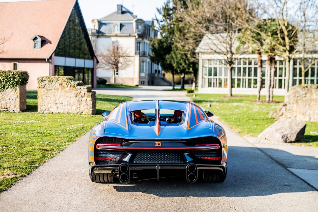 Confira o carro com o motor mais potente do mundo, o Bugatti Chiron Sport