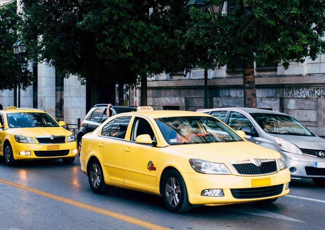 Com queda do Uber e 99 faz app de táxi crescer e faturar milhões