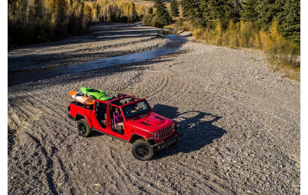 Jeep Gladiator e outros modelos da montadora marcaram presença em No Limite