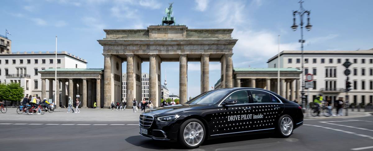 Mercedes-Benz certifica sistema de condução autônoma; entenda