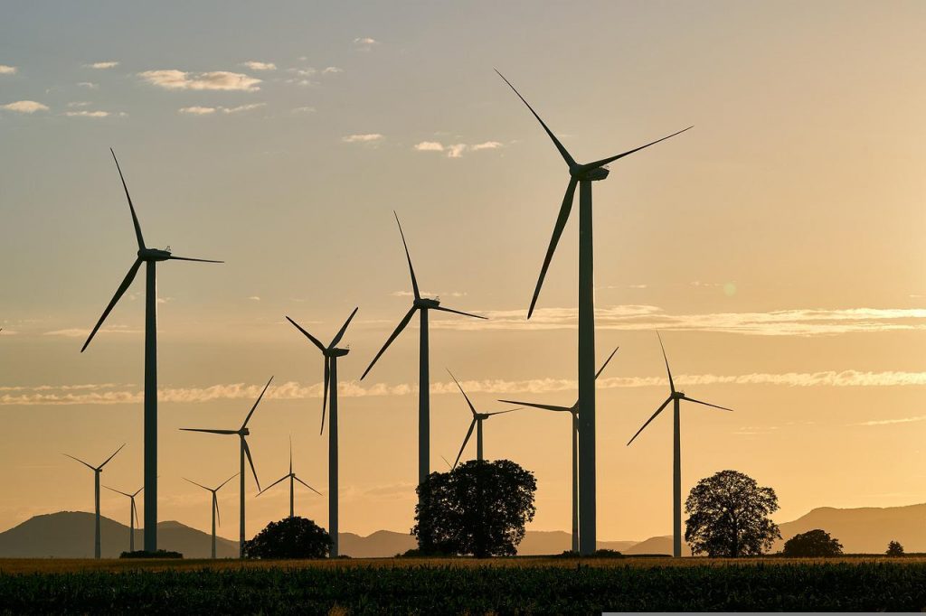 Segundo especialista, fontes renováveis como energia solar e eólica devem ser grandes aliadas do desenvolvimento de carros elétricos