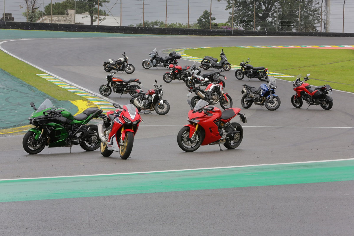 Festival Interlagos terá test-ride de moto na terra e corrida de