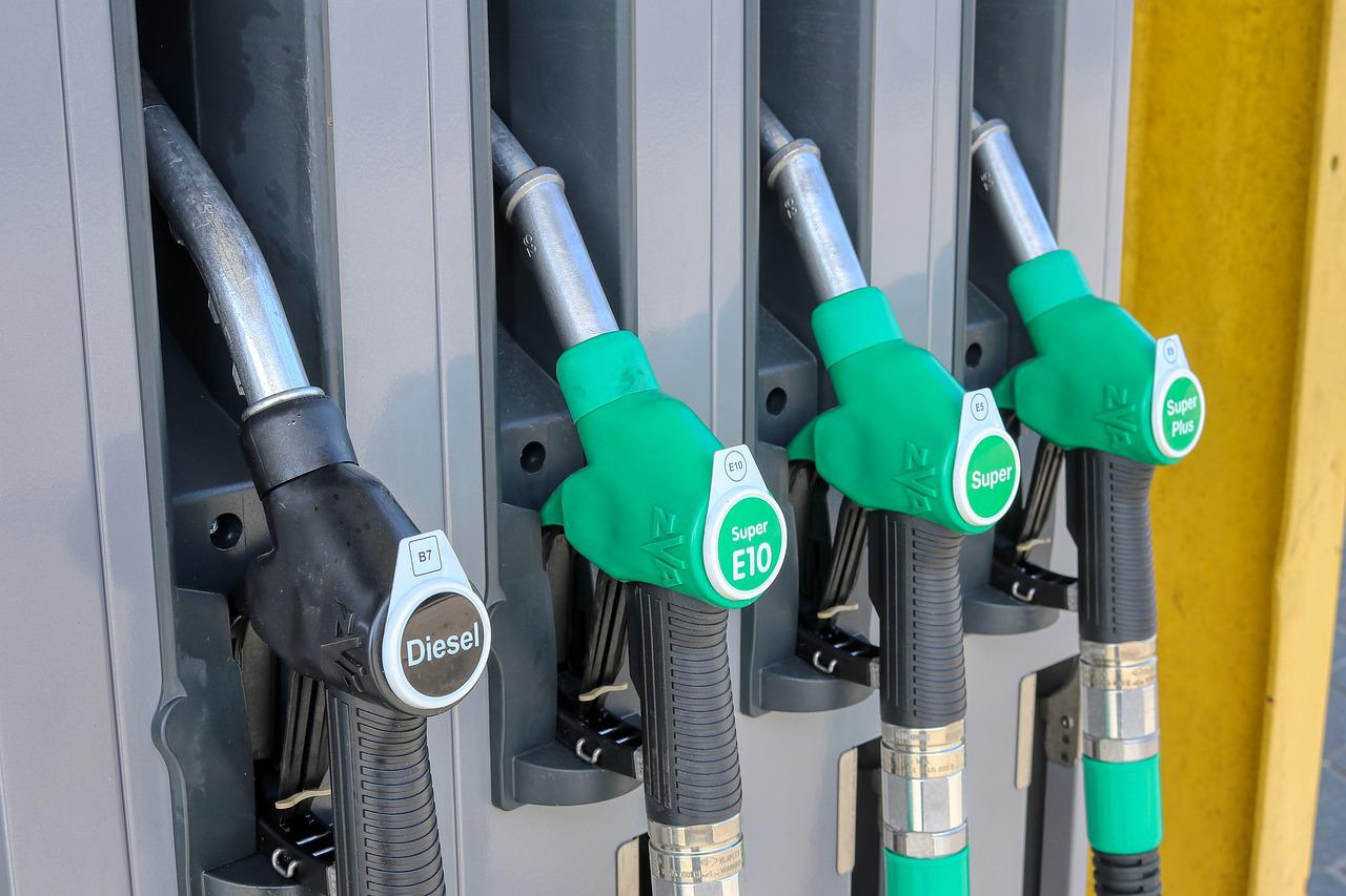 Novo aumento dos combustíveis: Associação fala sobre preço do diesel