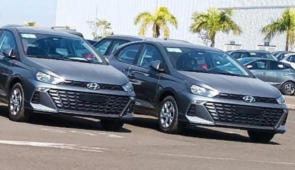 O Hyundai HB20 2023 teve imagens reveladas através de flagra, veja o que mudou