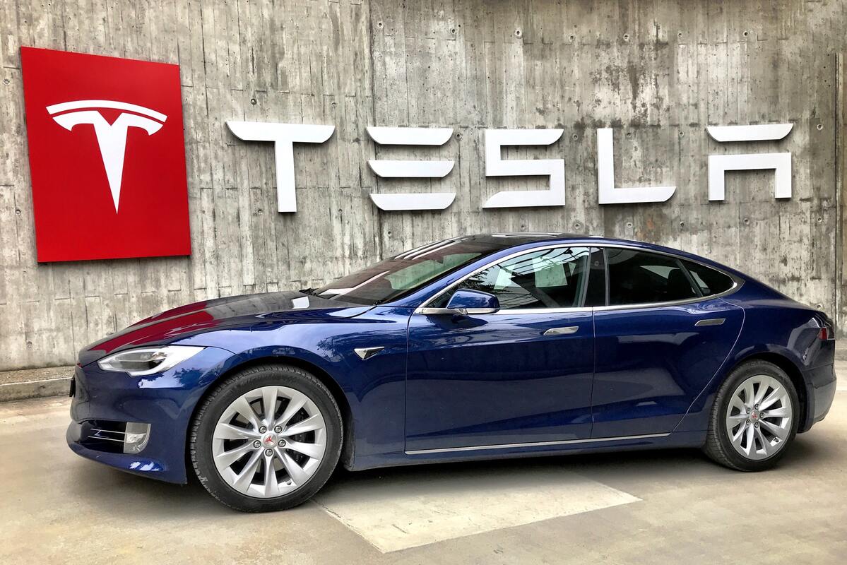 carros Tesla