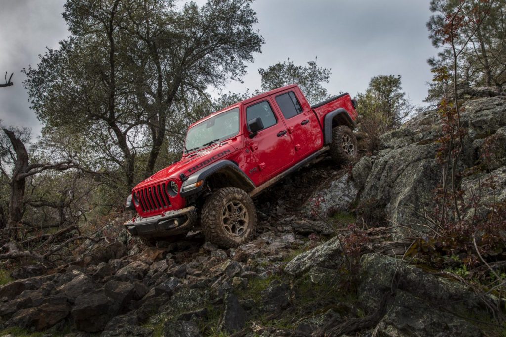 A picape off-road Jeep Gladiator chegará ao Brasil no dia 4 de agosto, para compor o atual portfólio da marca no país