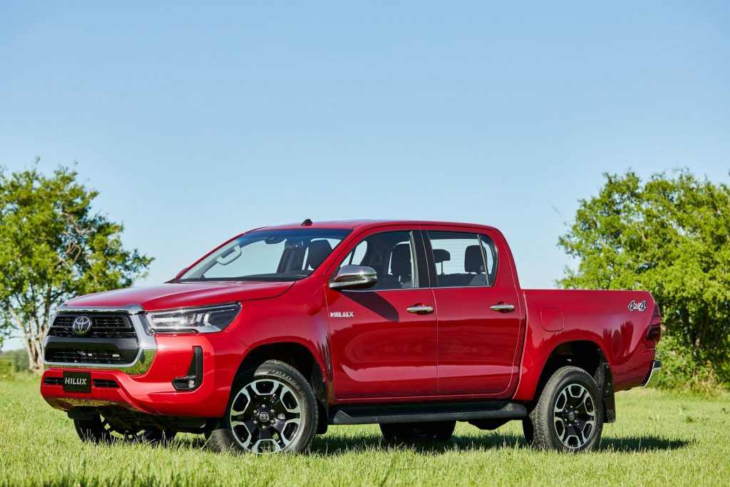 Toyota Hilux e SW4 estão disponíveis para a compra com desconto para carro com CNPJ; veja os valores (Foto: Divulgação)