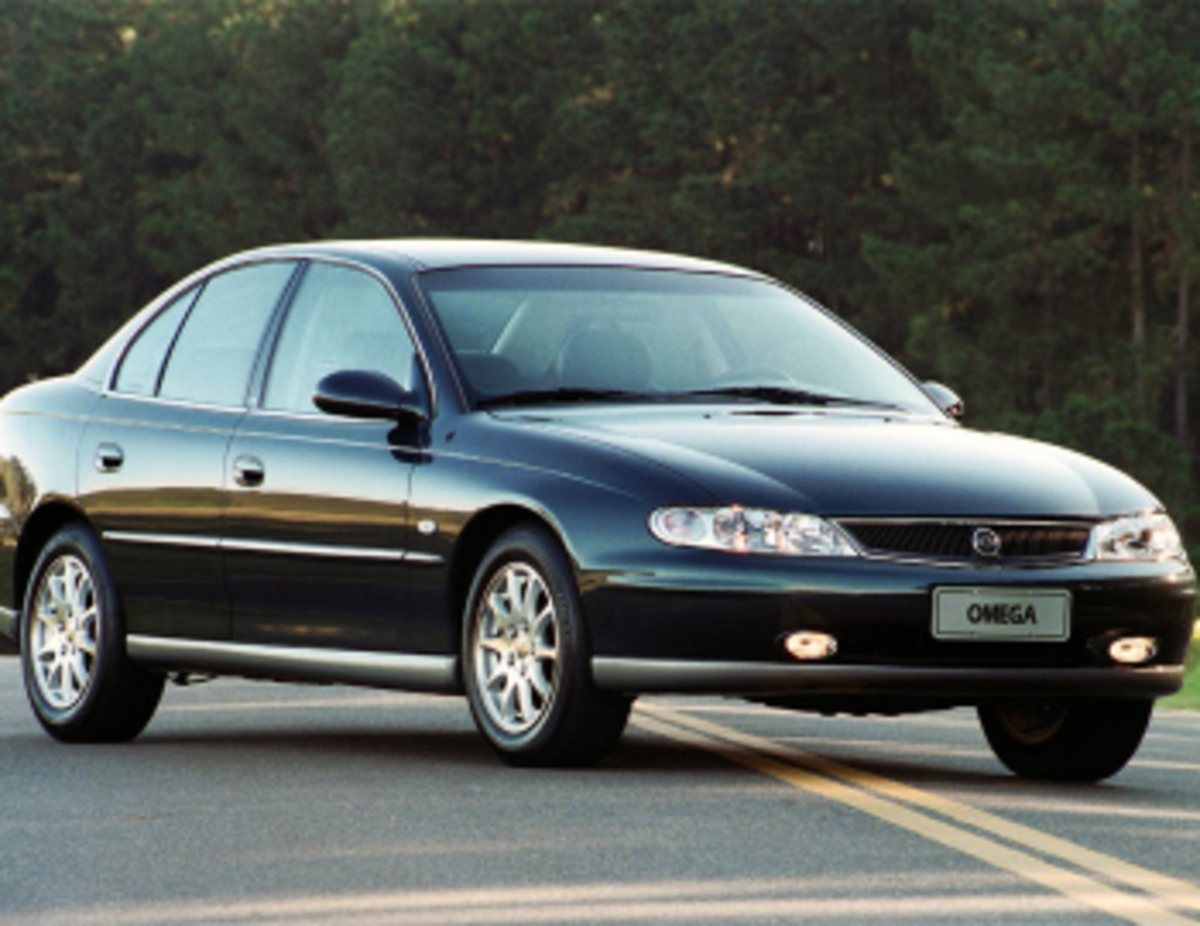Опель омега б 1998. Chevrolet Omega 1998. Chevrolet Omega b. Chevrolet Omega 1999. Opel Omega b 1998.
