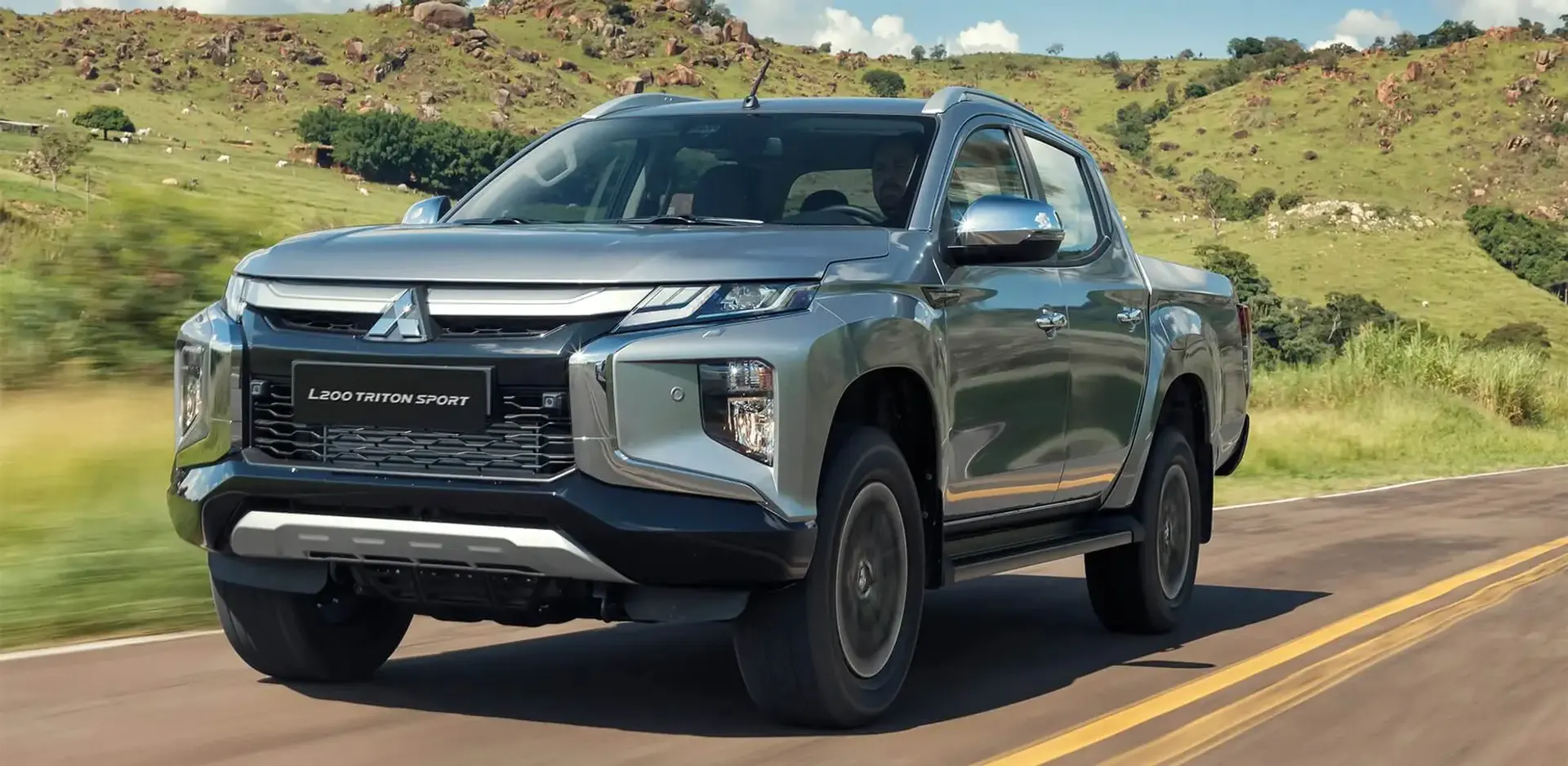 Tem flagra: Mitsubishi 2024 L200; veja fotos e detalhes