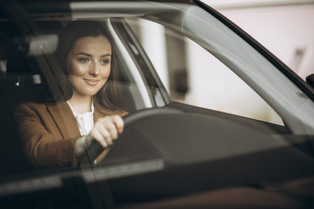 Veja dicas para dar a partida corretamente no carro, independente do clima frio ou demais fatores externos que podem variar