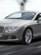 O Bentley Continental de Fernando Collor será leiloado após dívidas em aberto por falta de pagamento de IPVA