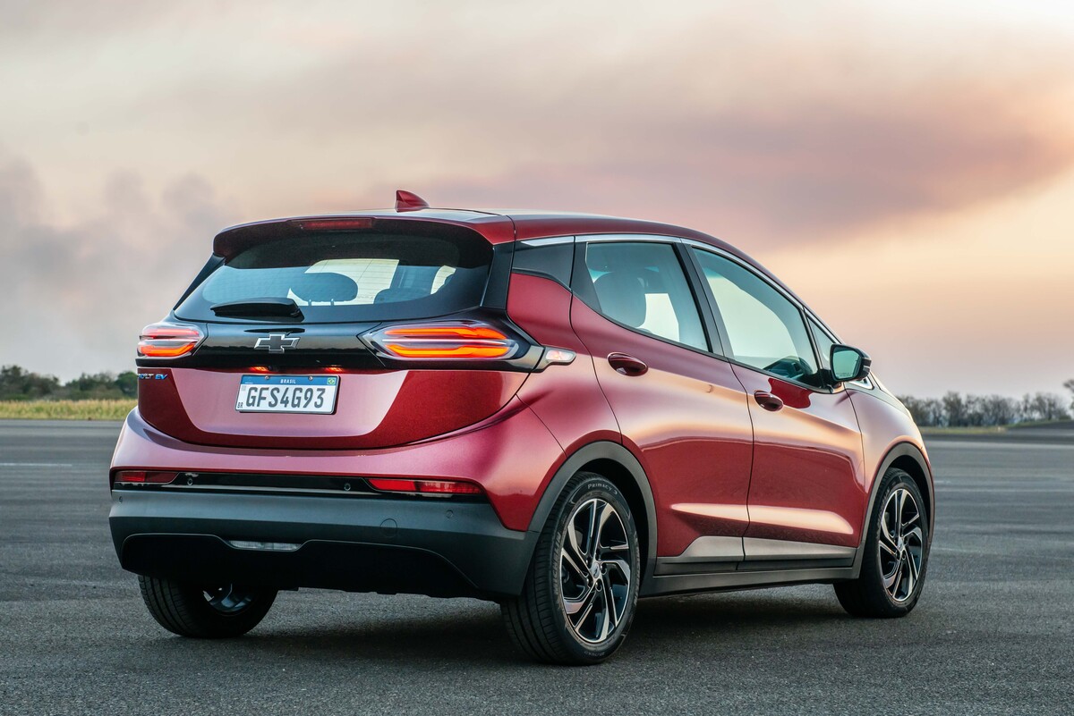 Chevrolet confirma Bolt SUV no Brasil em 2023 - Revista Carro