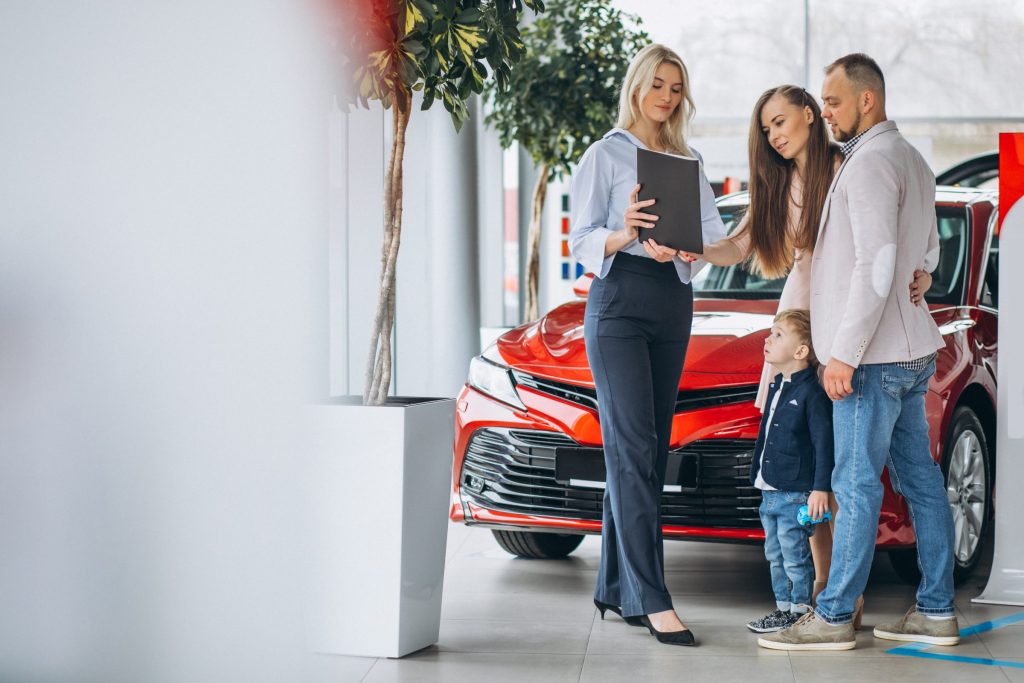 Veja como é possível adquirir descontos para MEI em carros através da modalidade de venda direta das fabricantes