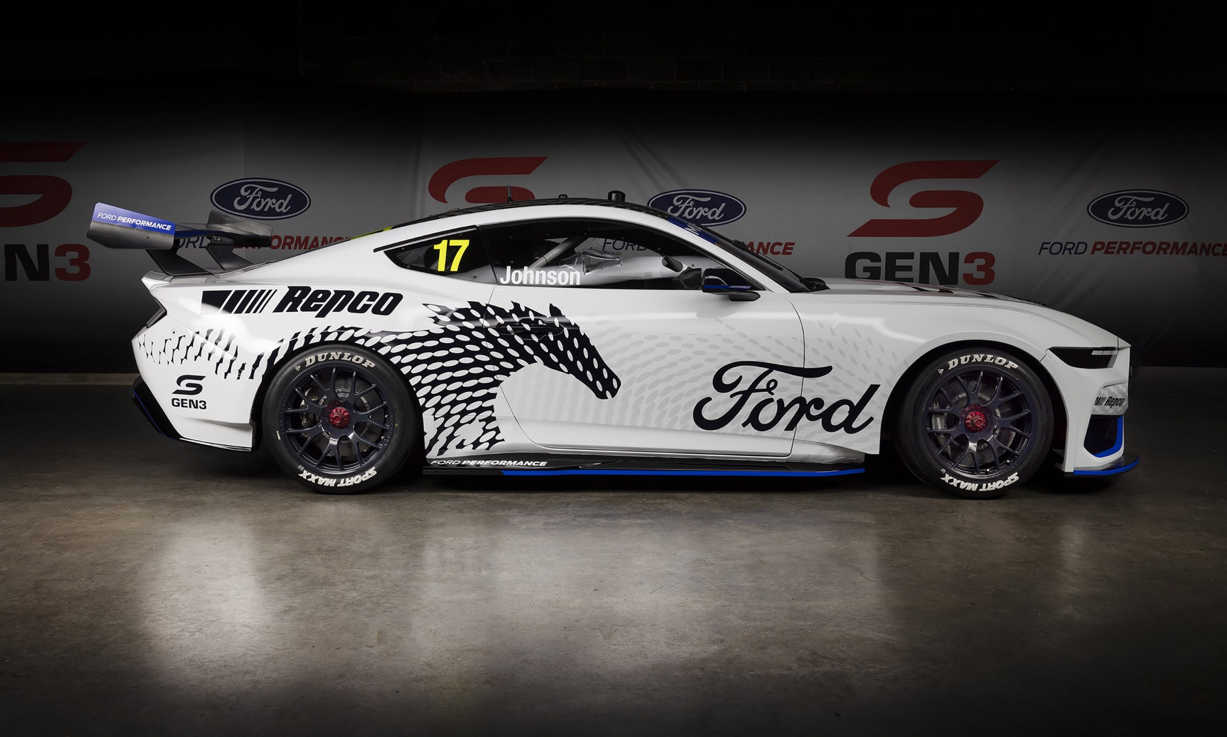 Meet the first racing model of the new generation Ford Mustang TRACEDNEWS