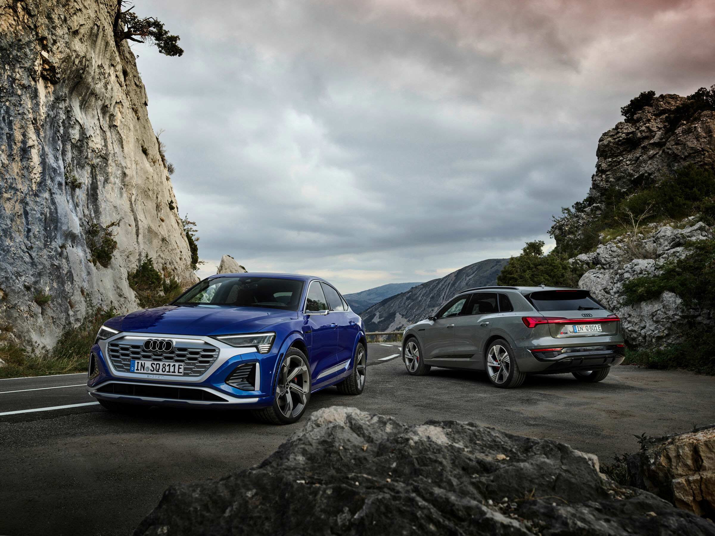 O Audi Q8 e-tron é o novo veículo elétrico topo de linha da marca dos quatro anéis