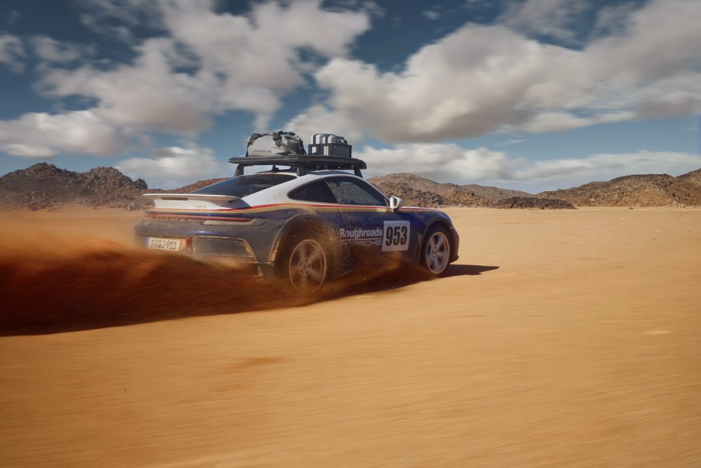 O Novo Porsche 911 Dakar fez sua estreia no Salão do Automóvel de Los Angeles