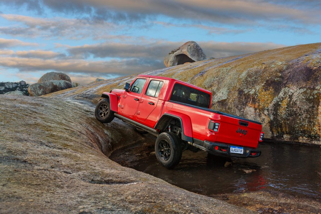 Jeep Gladiator está disponível através do serviço de carro por assinatura 