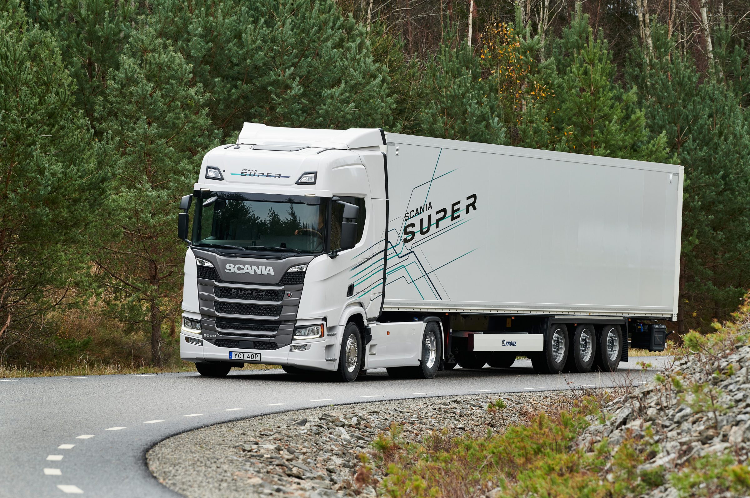 Foton lança caminhões de 6,5 e 11 t e terá semipesados em 2021