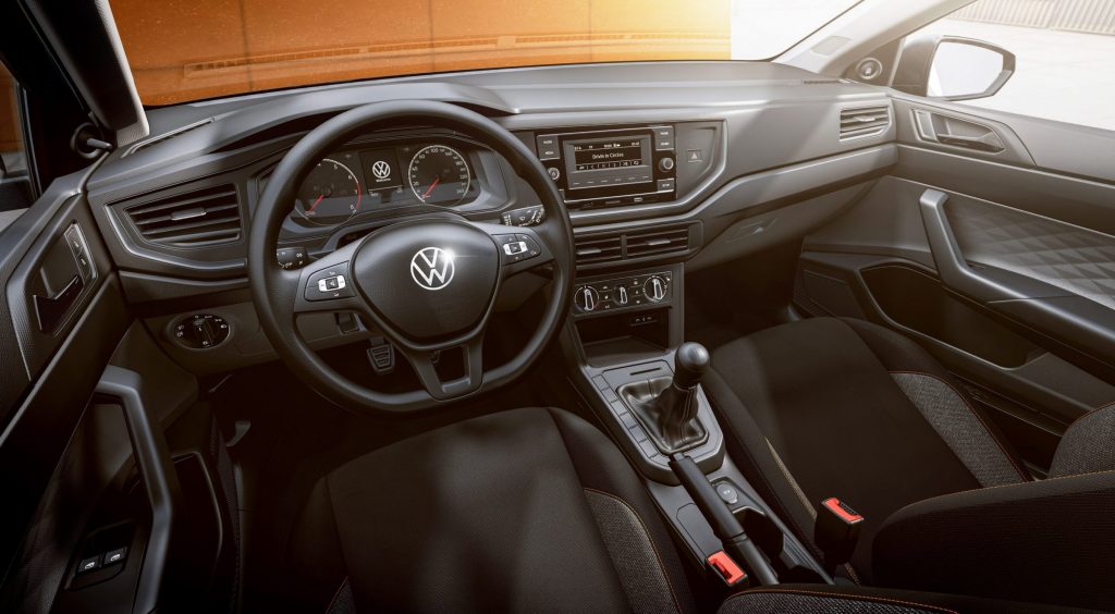 A Volkswagen acaba de revelar os primeiros detalhes do VW Polo Track, próximo carro de entrada da marca e que chega em fevereiro