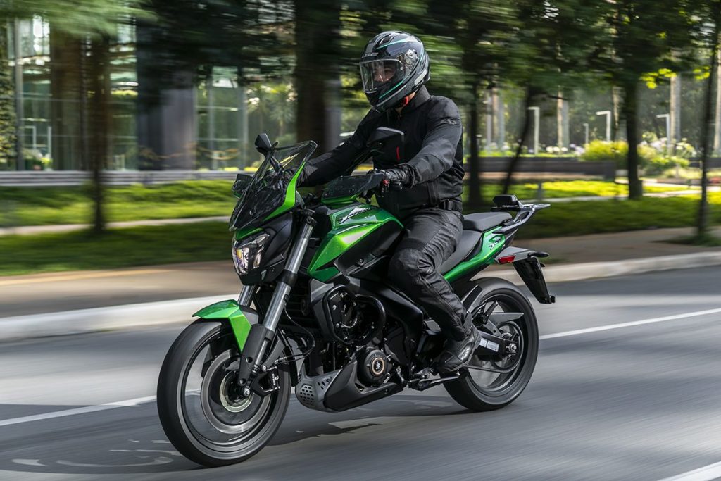 Bajaj Dominar 400 2023 ficha técnica preço consumo itens e motor