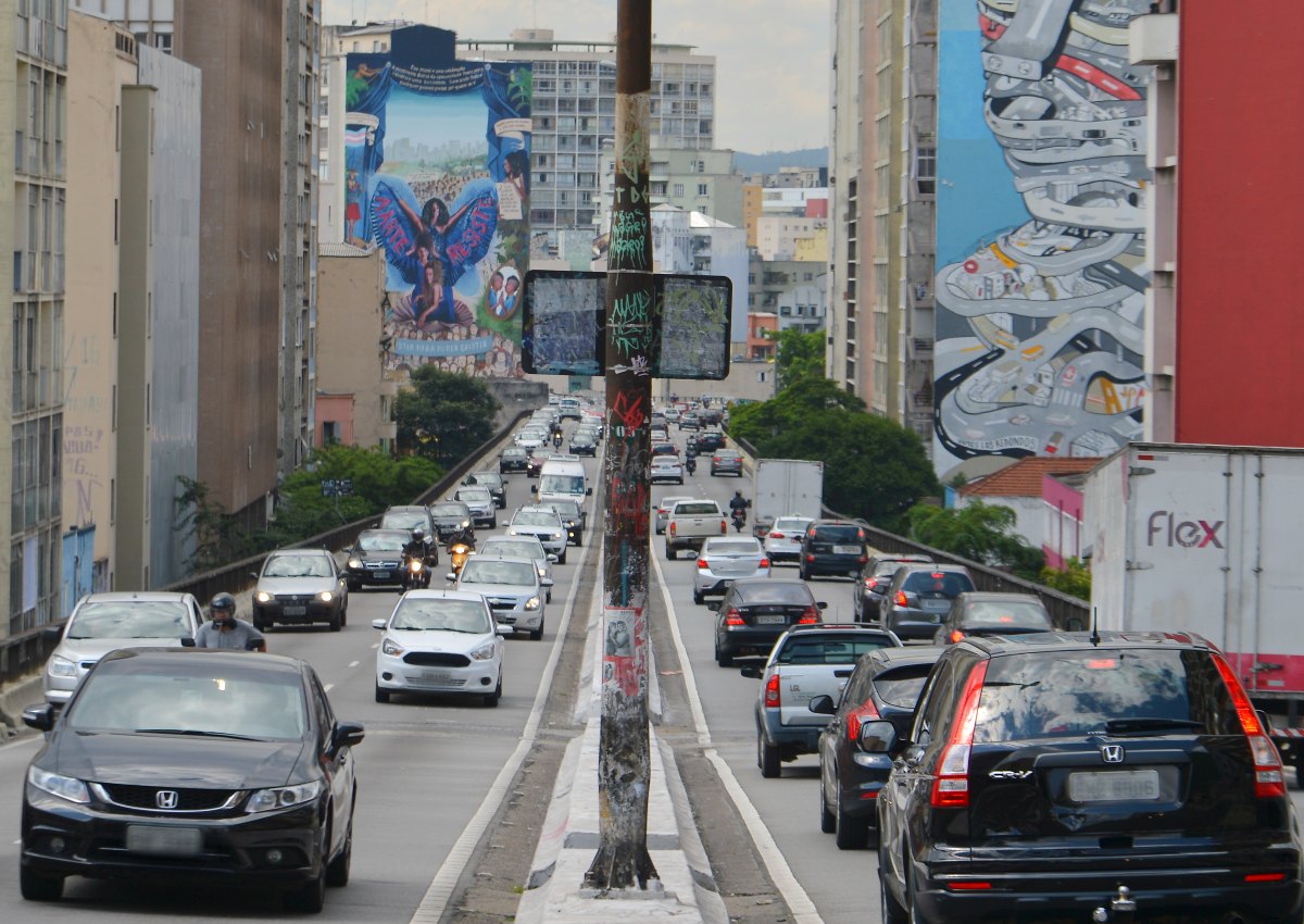 Saiba até quando o rodízio de veículos fica suspenso em São Paulo