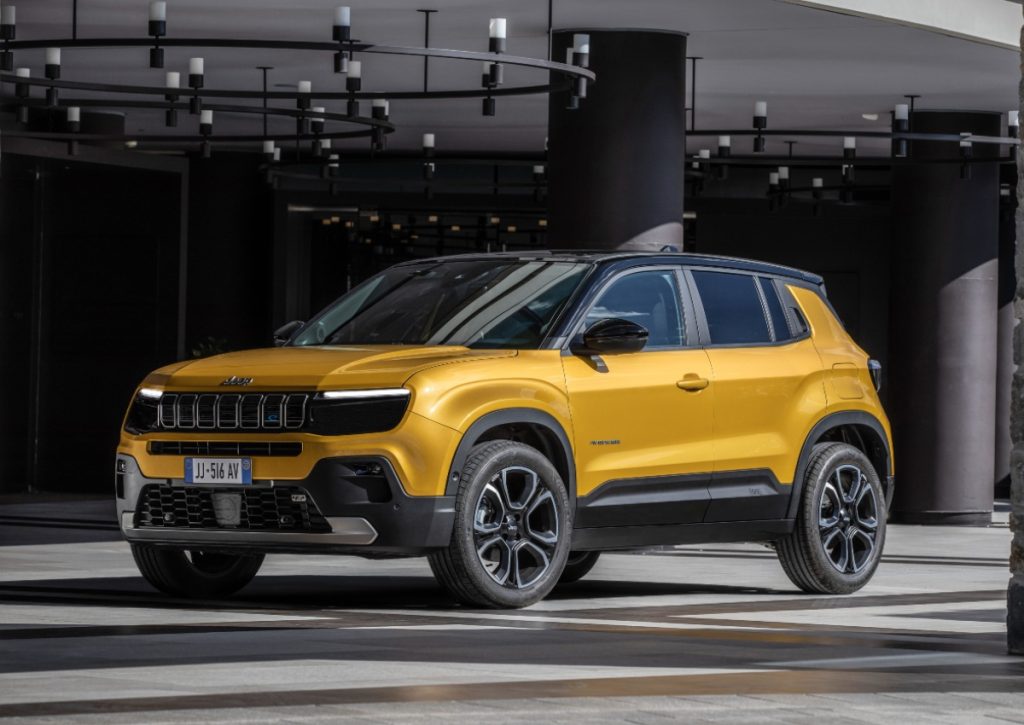 Stellantis Inicia A Produção Do Jeep Avenger, SUV Menor Que O Renegade