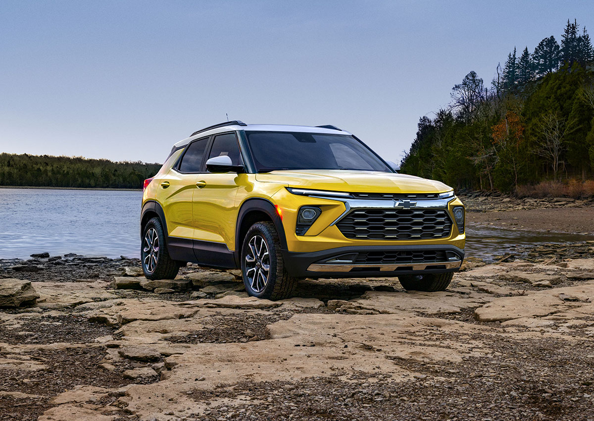 O Chevrolet Trailblazer 2024 foi renovado nos EUA. O SUV é vendido em quatro versões e duas opções d emotorização, veja o que mudou