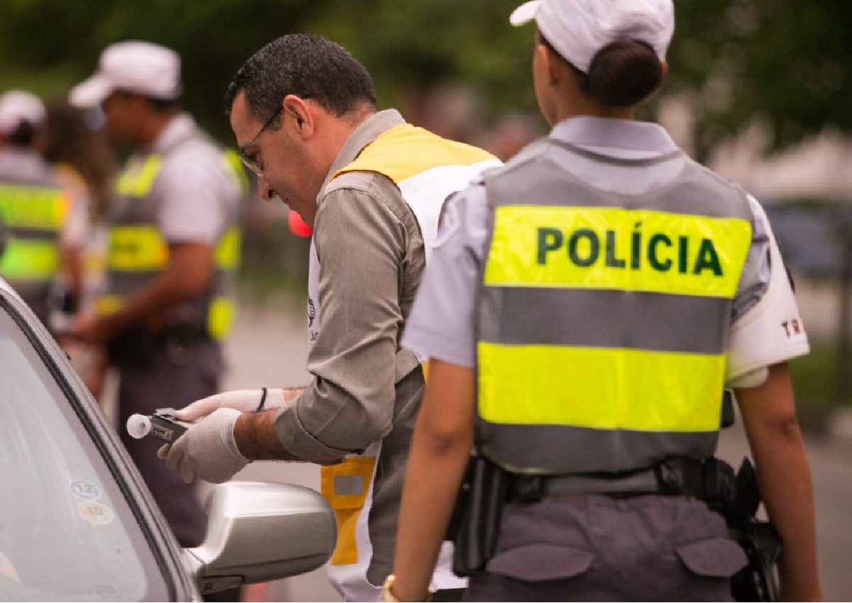 Viajar de carro para Argentina, Paraguai e Uruguai exige seguro especial