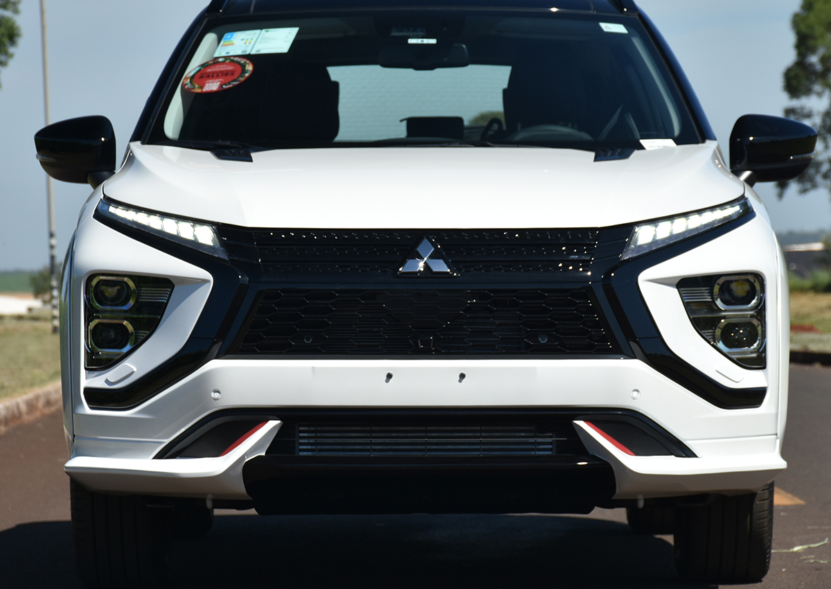 Dose dupla: Mitsubishi lança a nova L200 e o SUV Eclipse Cross Sport