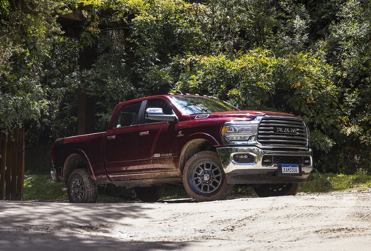 Ram 3500 é responsável por quase metade do sucesso da marca no País